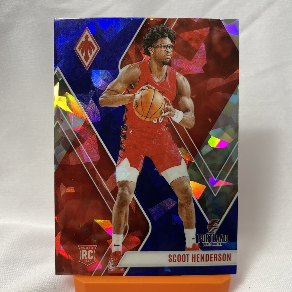 2023-24 Panini Phoenix – Rookies Scoot Henderson #298 Blue Ice (RC)