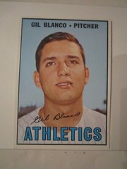 LOT OF 17 (1967) BASEBALL CARDS – CESAR TOVAR – JIM BREWER AND MORE – OFC-E
