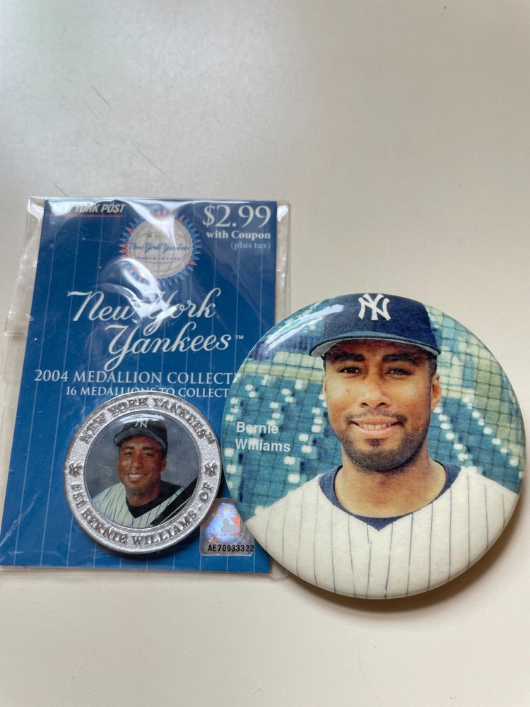 NY YANKEES 2004 MEDALLION AND BERNIE WILLIAMS PIN