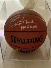 Chris Mullin Autographed Basketball – HOF Inscription, Schwartz Sports COA