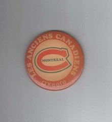 RARE SOUVENIR SPORTS BUTTON [MONTREAL CANADIENS OLD-TIMERS]