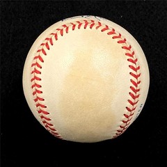 Mark McGwire signed American League AL Baseball autograph Cardinals A&rsquo;s 684 JSA
