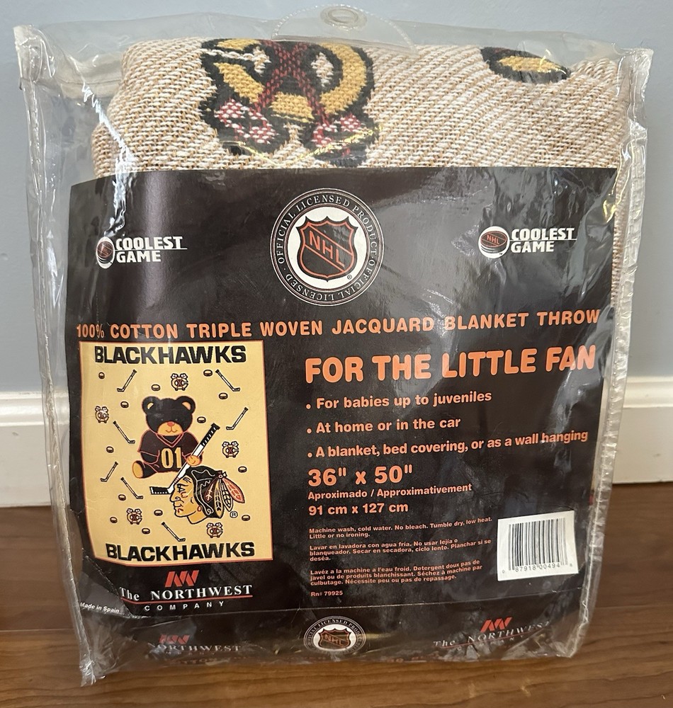 NEW 90&rsquo;s Chicago Blackhawks Baby Bear Woven Blanket Northwest Company 36×50