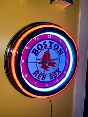 Boston Red Sox Baseball Man Cave Red Neon Style LED Clock Sign