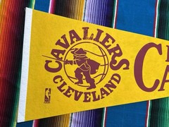 NBA Cleveland Cavaliers Vintage Circa 70&rsquo;s Team Logo Basketball Pennant