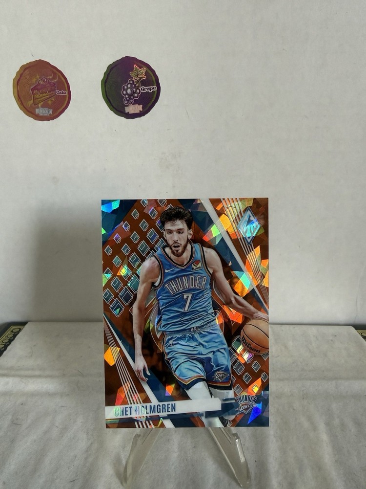 2023-24 Panini Phoenix – Chet Holmgren #82 Orange Ice Phoenix /249