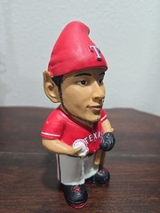 Texas Rangers Darvish Bobblehead Kloanz inc. 5 inches tall solid