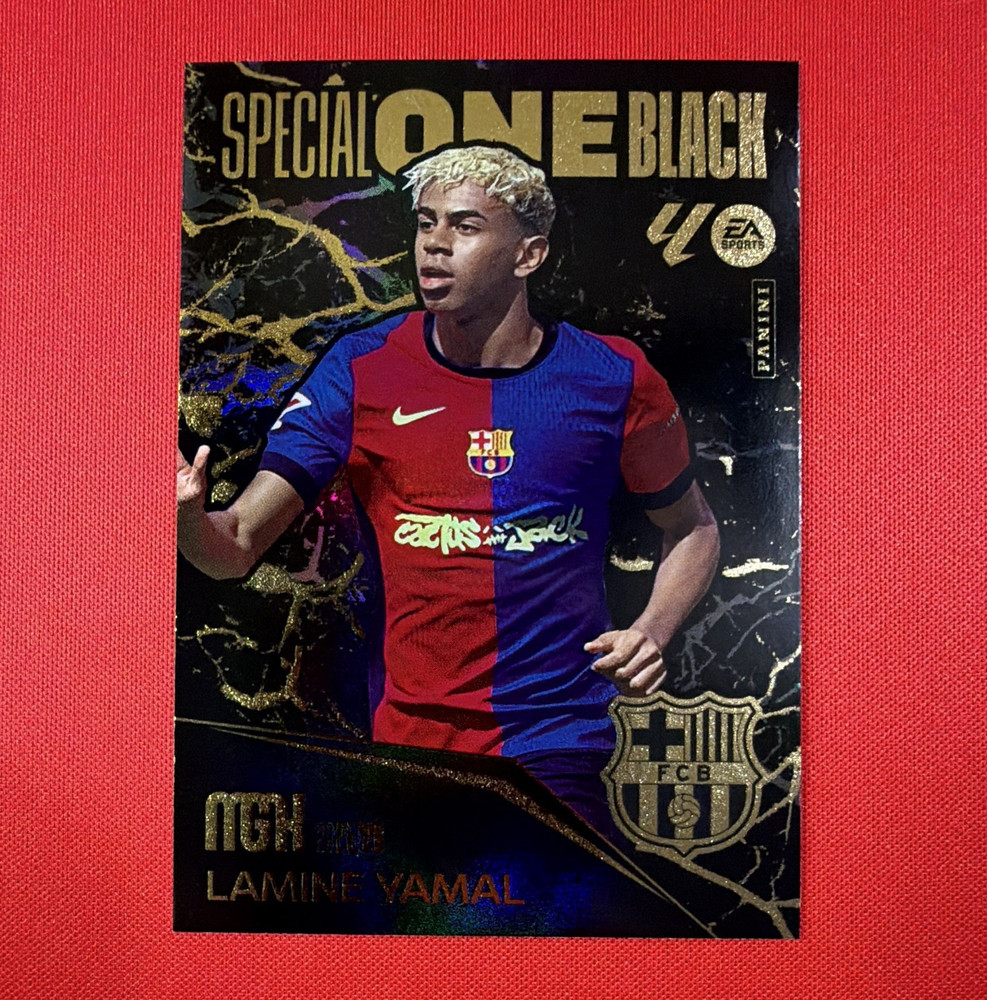 Panini Megacracks 2025-26 Lamine Yamal Special One Black #19 FC Barcelona/Spain