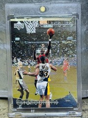 Michael Jordan Card 90’s INSERT RAINBOW HOLO FOIL RARE SSP 🔥 BULLS JERSEY #23