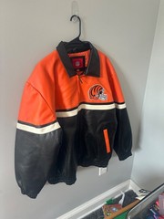 Vintage Faux Leather Cincinnati Bengals Jacket size XL Black and Orange Full Zip