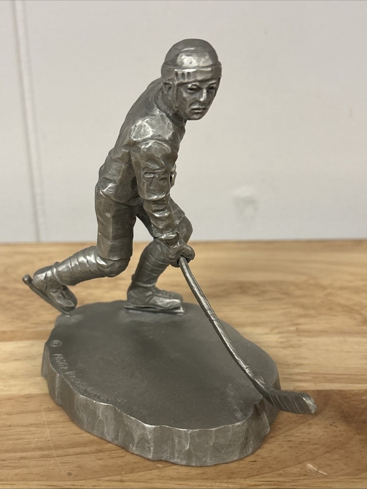 1980 Lake Placid Winter Olympics Ice Hockey Pewter Statue Philip Kraczkowski