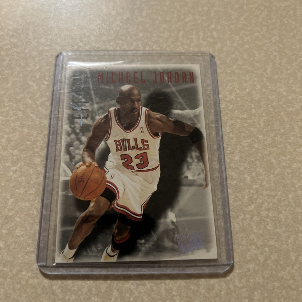 1996-97 Fleer Ultra Ultra Effort Michael Jordan #143 Chicago Bulls