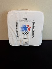 Vintage Official 1984 Los Angeles Olympic Games Folding Stadium Seat Cushion