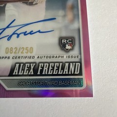 2026 Topps Chrome Alex Freeland RC On Card Auto 082/250 Pink Refractor Dodgers
