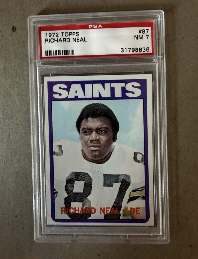 1972 Topps Vintage Football #87 Richard Neal PSA 7