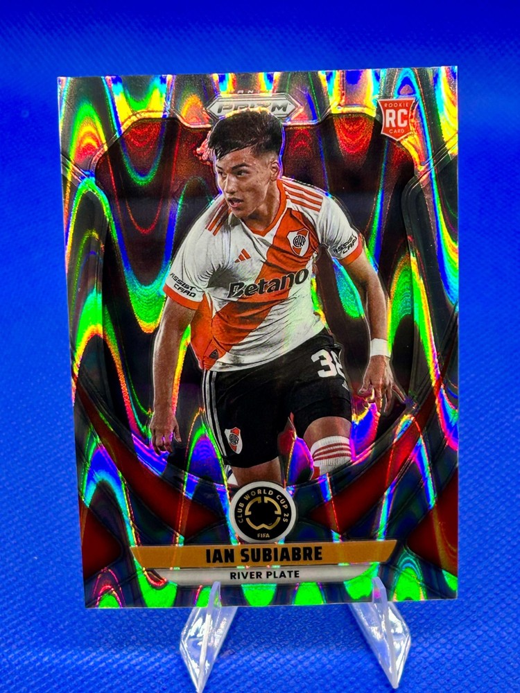 2025 Prizm FIFA Club World Cup Ian Subiabre Seismic Prizm RC #176