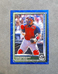 2025 Panini Donruss Baseball – Optic Blue Velocity Prizm #21 Ivan Rodriguez