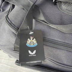 Newcastle United FC Large Holdall Bag Official Licensed BNWT 60 x 30 x 30 cm