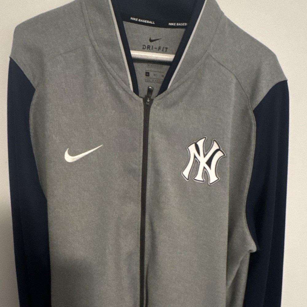 Nike New York Yankees Dri-FIT Full Zip Jacket Gray/Blue XL MLB Baseball