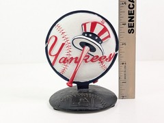 New York Yankees Logo NY Yanks Round 4.5&Prime; x 3.5&Prime; Genuine MLB Merch 2003 Vintage