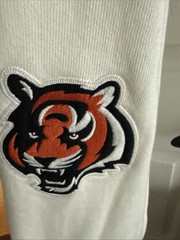 New Cincinnati Bengals EST 1968 Mens Size L Large White Hoodie w/ Distress Print