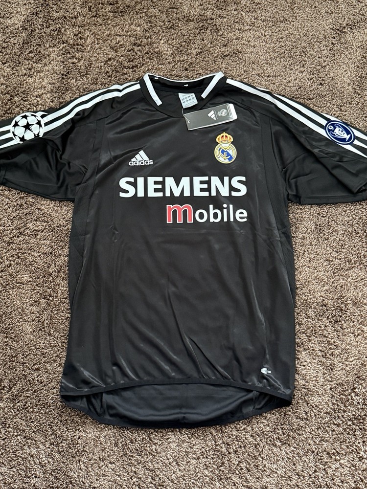 Real Madrid Ronaldo Nazario #9 04/05 UCL Home Jersey Men’s Size: L