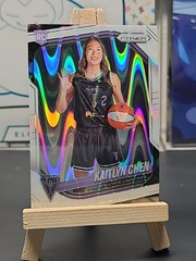 2025 Panini WNBA Prizm White Seismic #143 Kaitlyn Chen RC Golden State Valkyries