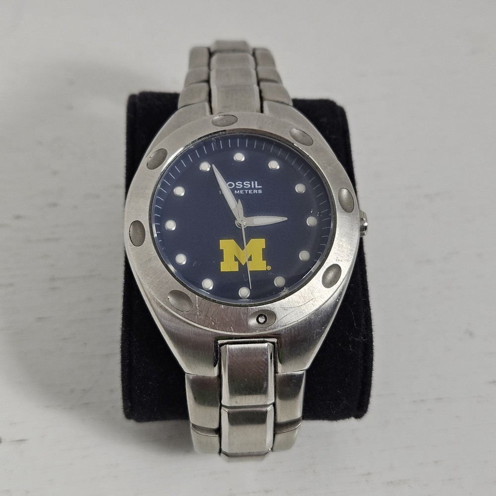 Michigan Wolverines NCAA Stainless Steel Mens Watch by Fossil NEEDS NEW BATTERY