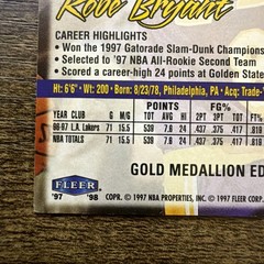 1997-98 Fleer Ultra – Kobe Bryant #1G Gold Medallion