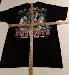 NEW New England Patriots Majestic NFL Cartoon Football T-Shirt LARGE Brady Bowl