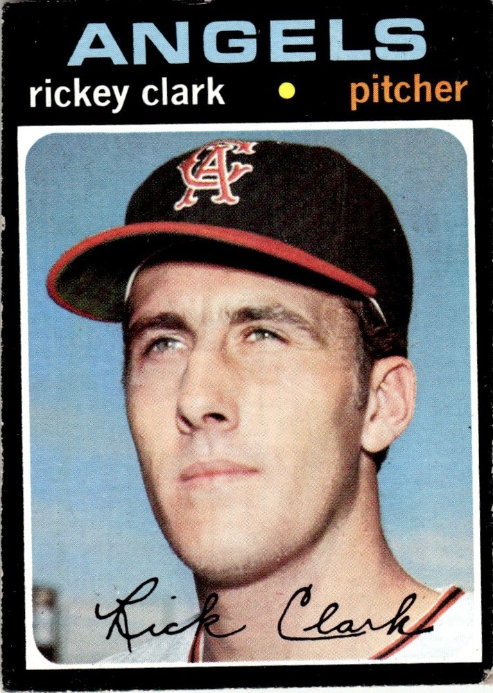 1971 Topps Rickey Clark California Angels #697 *