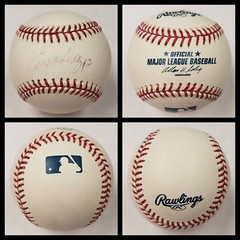 Vintage 2002 Einar Diaz Autograph Baseball Rawlings Cleveland Indians MLB