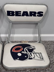 2 Vtg Chicago Bears Folding Bleacher Stadium Chair Seat Cushion Clarin Boxx NFL