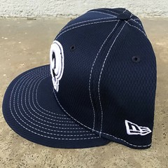Los Angeles Rams New Era Logo 9FIFTY Blue White Snapback Medium/Large