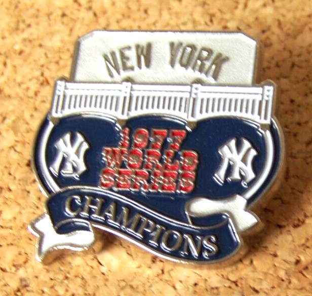 1977 World Series Champions Yankees pin New York Bradford Exchange MLB c46104