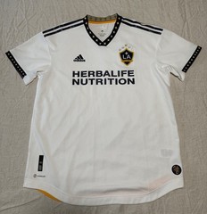 Adidas LA Galaxy 22/23 Authentic Home Jersey Men’s Size XL NWOT