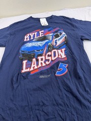 Nascar Kyle Larson #5 Racing T-Shirt Men Large NASCAR Brand New $35 Blue