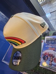 New Era 9forty university Hawaii Rainbow Warriors White Bows Logo Hat cap NWT