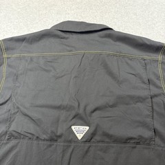 Columbia PFG Iowa Hawkeyes Embroidery Black Short Sleeve Button Up Sz XL