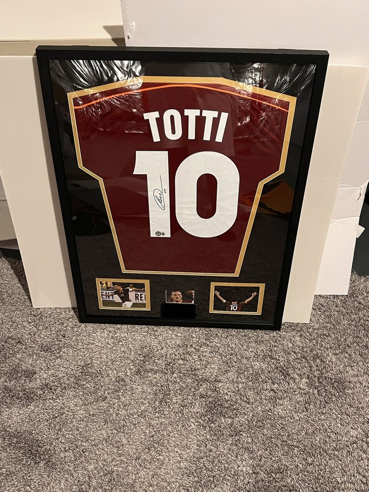 Francesco Totti Signed AS Roma #10 Jersey Beckett BAS Auth Soccer Framed