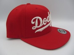 Los Angeles Dodgers Script Logo « Classics » SnapBack Red Hat Yupoong Since 1974