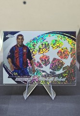 2023-24 Topps Chrome UEFA Club Competitions – Starball Debuts Ronaldinho #SD-12