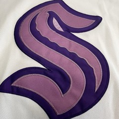 Seattle Kraken Hockey Fights Cancer Jersey Adidas Authentic Men’s Size 52 Unworn