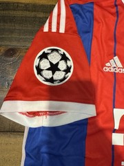 Thomas Müller #25 Bayern Munich Home Jersey XL – Red/Blue UCL Patches