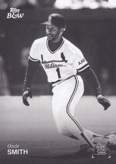 OZZIE SMITH TOPPS BLACK & WHITE BASE CARD ST. LOUIS CARDINALS #33 2025 25