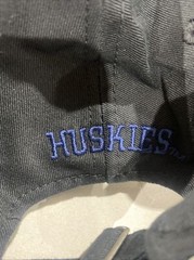 New UConn Huskies ADJUSTABLE HAT NWT BLACK RARE