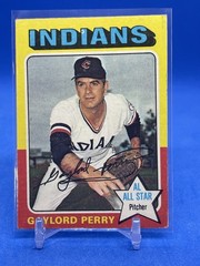 1975 Topps #530 Gaylord Perry