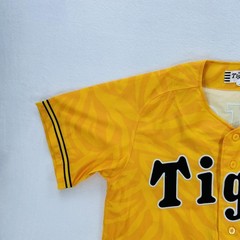 Hanshin Tigers Jersey Mens Large Yellow Japan NPB Baseball Osaka Hojoh 2 Mizuno