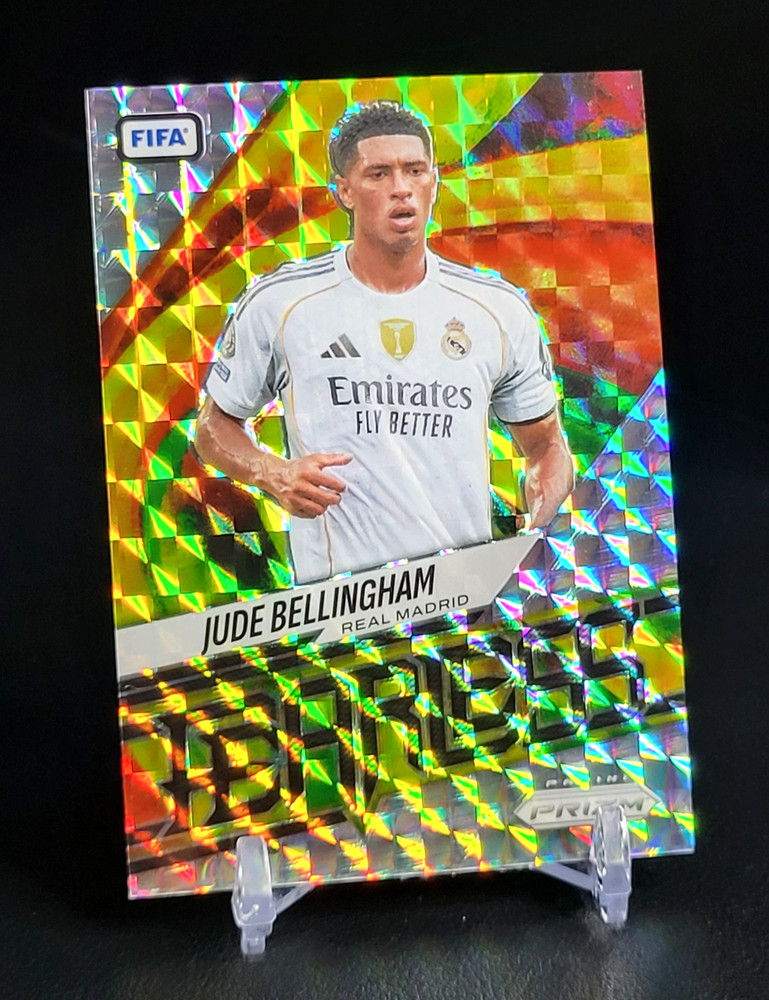 Jude Bellingham – 2025-26 Panini Prizm FIFA Soccer – Fearless #17 Mosaic Prizm
