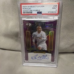 2023-24 Panini Select La Liga – Signatures Ronaldo #S-R Purple Prizm /20 (AU)
